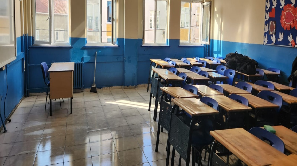 Okul Meclisi Şubat Ayı Sınıf Temizliği Etkinliği